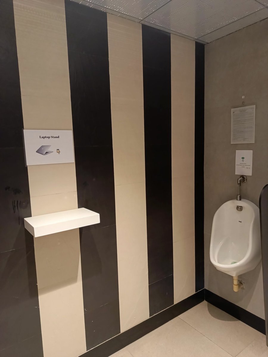 andmenon's tweet photo. Breakrooms to Boardrooms 
#throwback
#Bengaluru https://t.co/JctygpuuRy