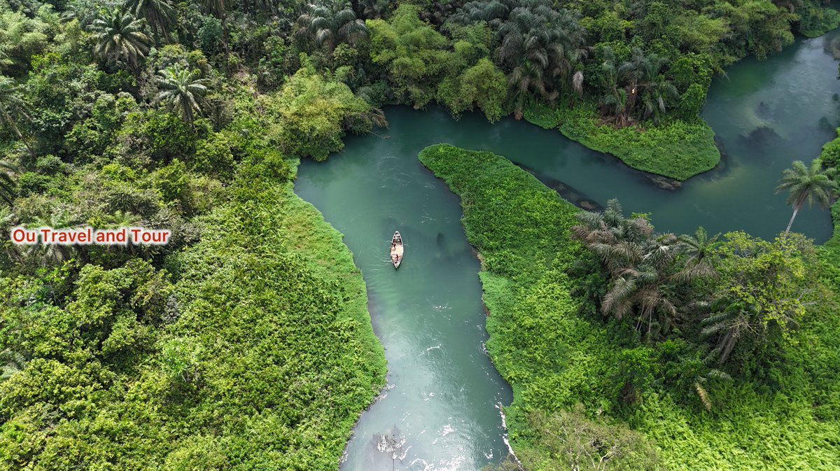 oyibo_ugbo's tweet photo. Azumini Blue River Is One Of The Tourist Sites You Can Visit While In Abia State #outravelandtour #travelblogger #IgboAmaka #travel #visitalaigbo #magicalalaIgbo #ExploreAbiaState #Azumini https://t.co/5l3HbqHoXE