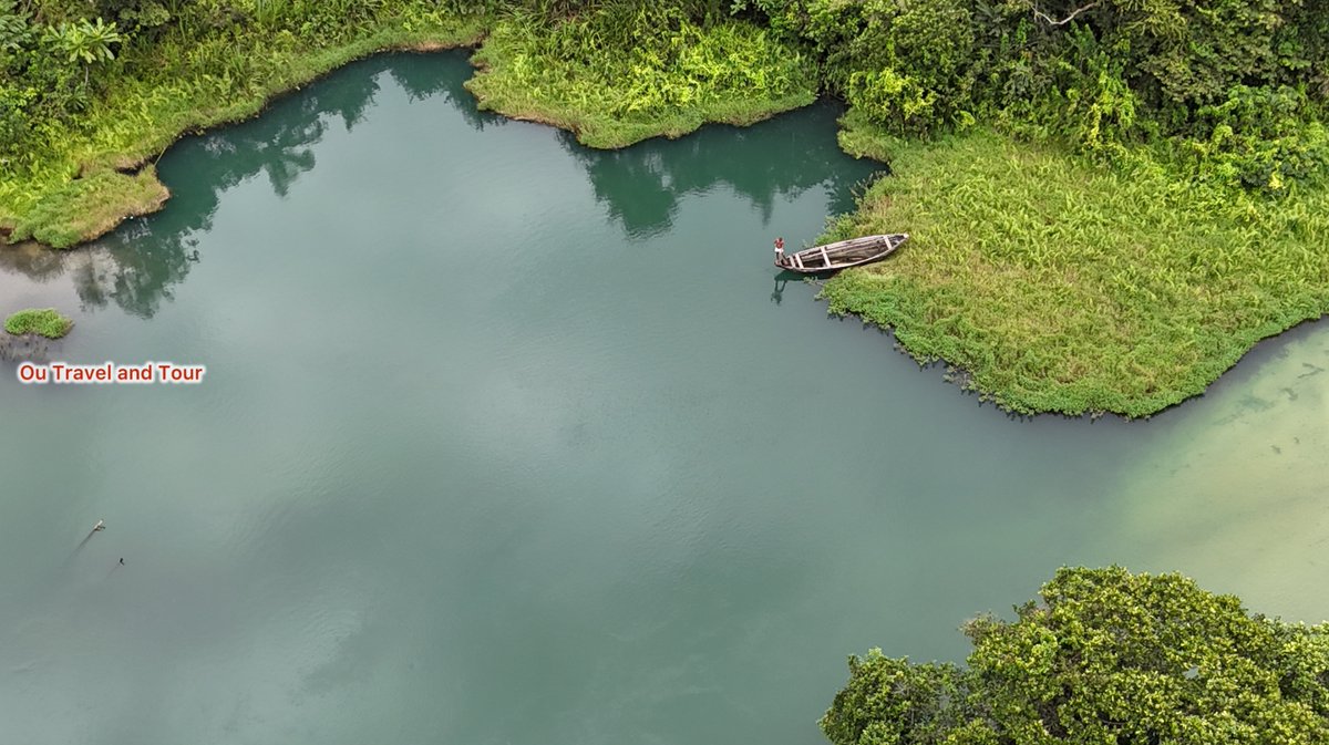 oyibo_ugbo's tweet photo. Azumini Blue River Is One Of The Tourist Sites You Can Visit While In Abia State #outravelandtour #travelblogger #IgboAmaka #travel #visitalaigbo #magicalalaIgbo #ExploreAbiaState #Azumini https://t.co/5l3HbqHoXE