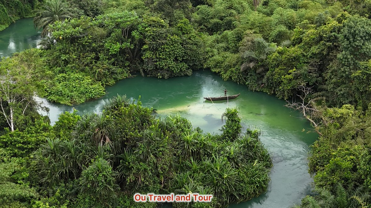 oyibo_ugbo's tweet photo. Azumini Blue River Is One Of The Tourist Sites You Can Visit While In Abia State #outravelandtour #travelblogger #IgboAmaka #travel #visitalaigbo #magicalalaIgbo #ExploreAbiaState #Azumini https://t.co/5l3HbqHoXE