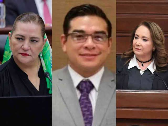 bereaguilarv's tweet photo. Miren, aquí hay un verdadero #JuniorToxico 

Rogelio Piñeda Taddei obtuvo su cédula profesional apenas este año y fue contratado con un salario mensual de más de 85 mil pesos en la ponencia de la ministra plagiaria Yasmín Esquivel. https://t.co/7qEPaNRHma
