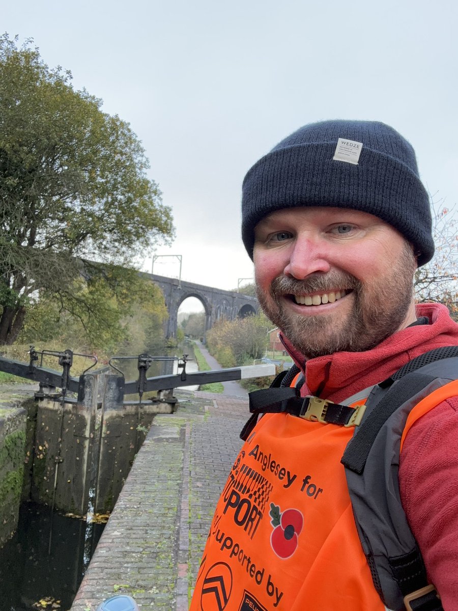 Folks, can I ask a favour?

So many of you have already been so amazing in telling the world about what I’m doing.

But I’m less than £500 away from my fundraising goal now. It would be amazing to smash it and maybe raise even more as I continue my walk to Anglesey. (1/3)