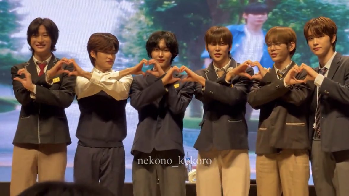 riize is 7, huh anton? ㅋㅋㅋ

JUSTICE FOR SEUNGHAN 
#BringBackSeunghan
#SMSupportsBullying
#SM_쓰레기