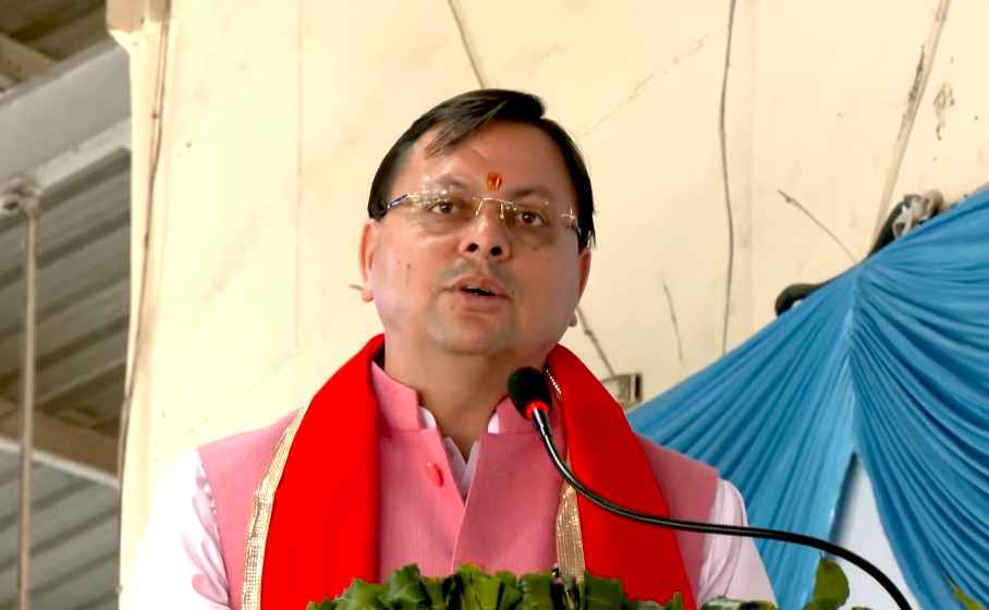 OfficeofDhami's tweet photo. "देहरादून में UTC के बस बेड़े में सम्मिलित हो रही नवीन बीएस-06 मॉडल की बसों के फ्लैग ऑफ कार्यक्रम में आए हुए आप सभी लोगों का हार्दिक स्वागत एवं अभिनंदन है।": श्री @pushkardhami जी। https://t.co/ptfoNzNJbR
