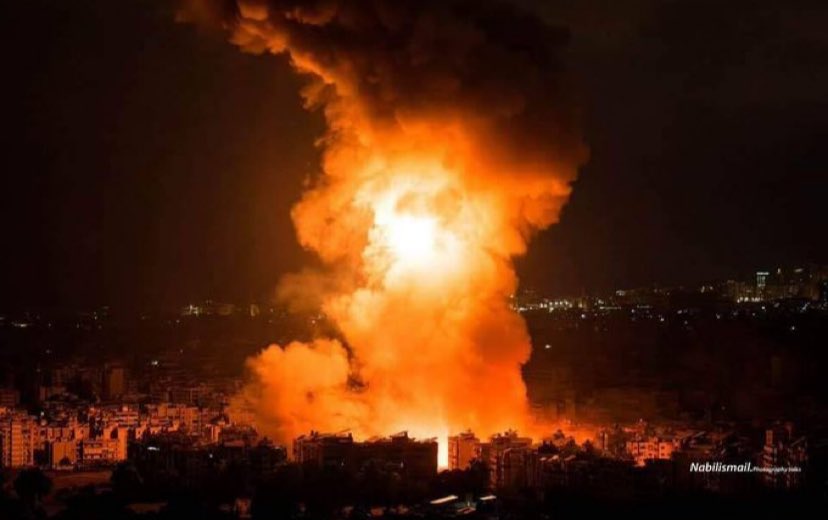 RealZohebK's tweet photo. #IRAN has proved that Israeli defence system needs a defence system!!😜😜😜

Now, IRAN is the boss of MIDDLE EAST 🇮🇷
#Isreal #Tehran #WorldWar3 #MiddleEast https://t.co/yorXipYxtO