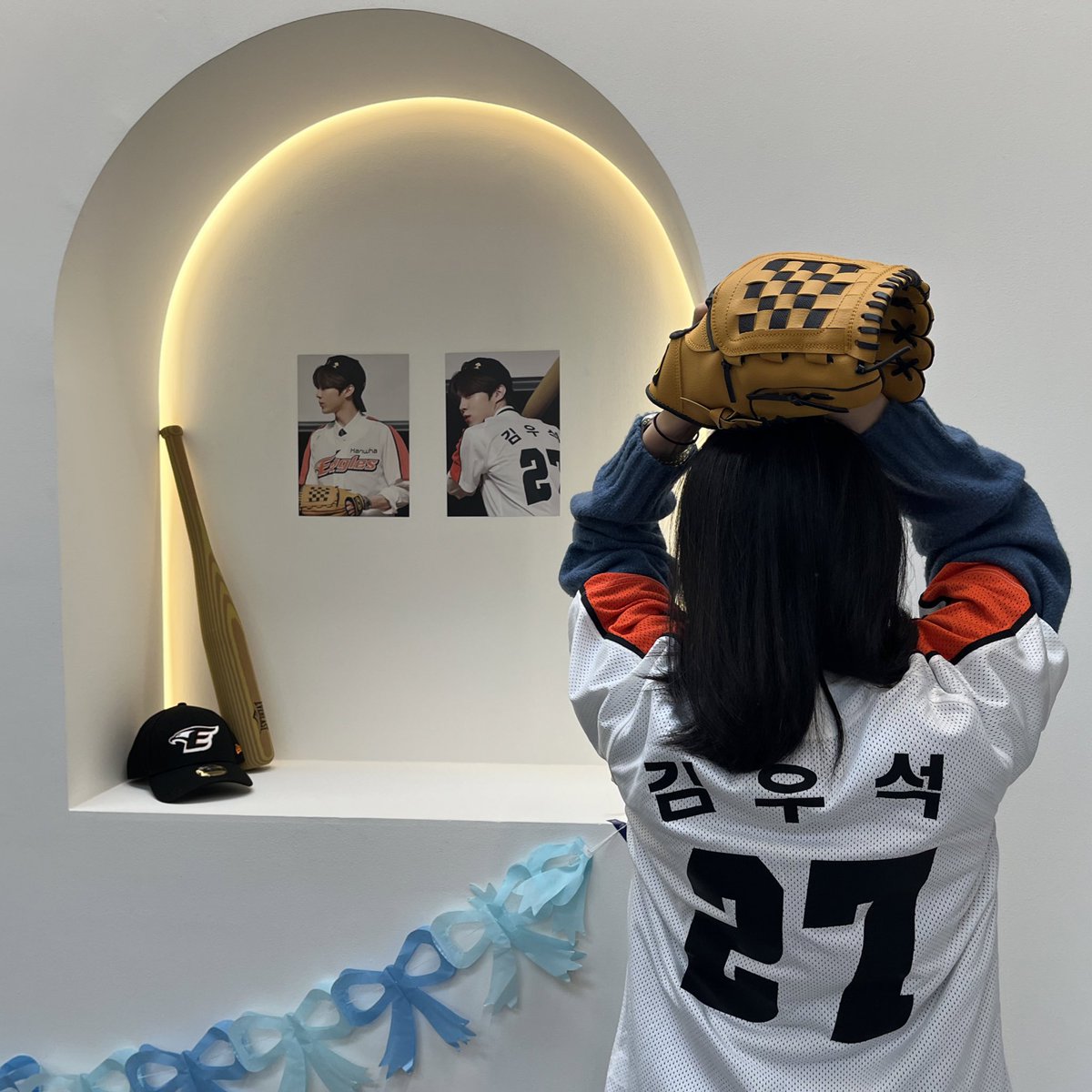 ws1027_tm's tweet photo. ˗ˋˏ와��ˊ˗  
야선체험도 가능한 생카라니 .ᐟ.ᐟ 💖
Hanwha 이글스의 내년 시리즈도 함께 응원할 수 있음..🧡⚾️ 대전의 아들의 권위. 

#Cheer_for_SEOKCESS
#경축_대전키티_스물여덟돌 https://t.co/DHvGQNGpRH
