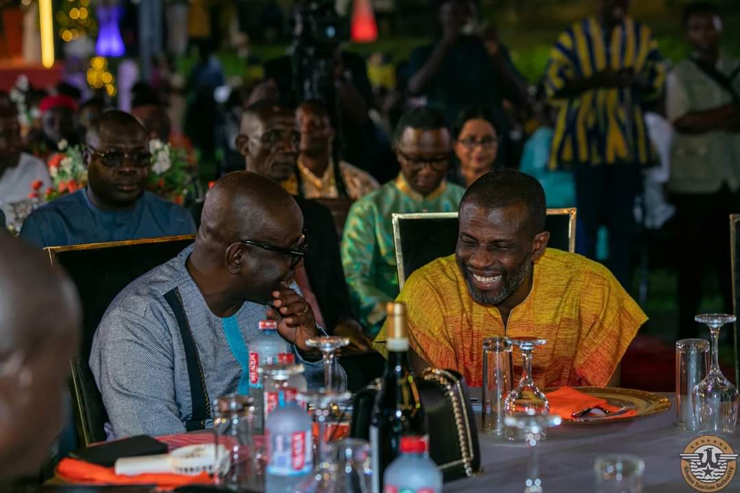 EuniceTornyi's tweet photo. #MCDuties : National Tourism Awards by @ghanatourismGTA a proudly Ghanaian moment ❤️ 

#EuniceTornyi #Sustainability #AfricanWomensVoices #Ghana
#Africa #PublicSpeaker #TwinnieKrafts #AfariwaStyles #PublicSpeaking #Empowerment https://t.co/tgKZG1moRJ