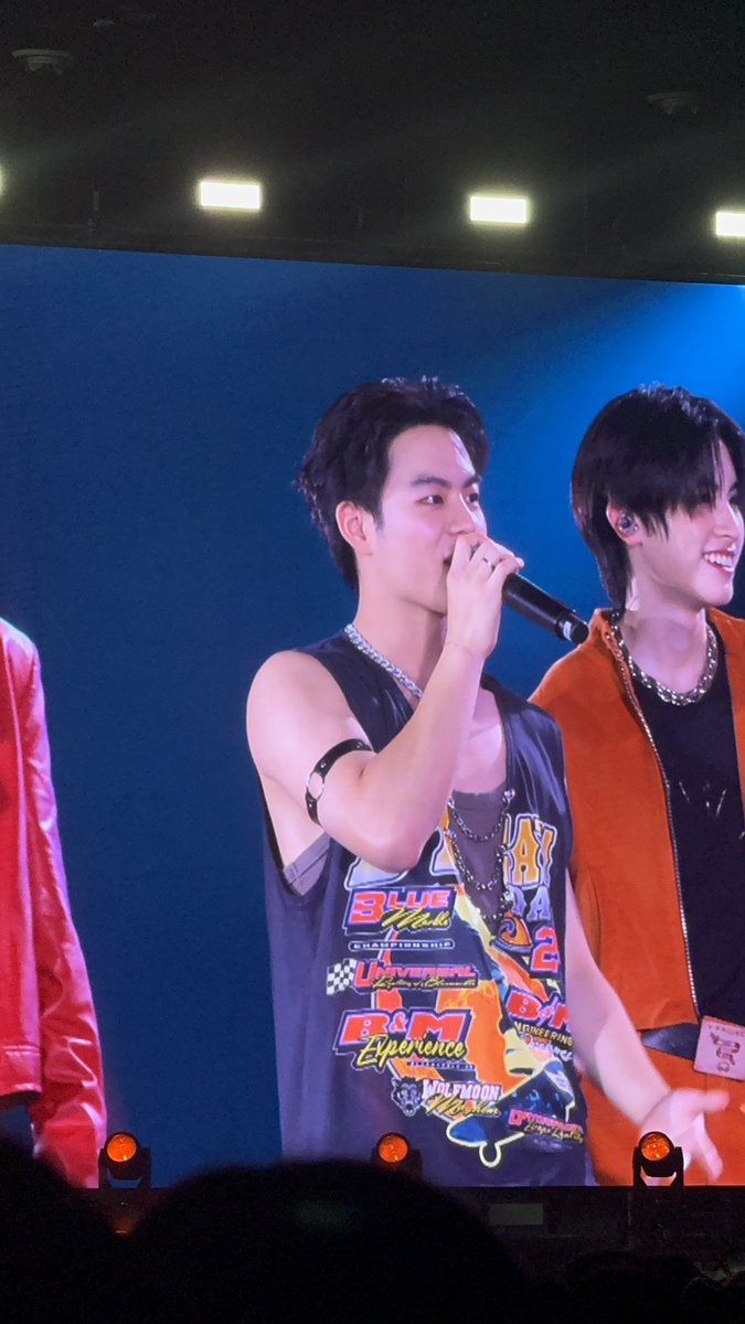 bloomininheart's tweet image. ม้าคคริสชนะ 5 จังหวัดรวด 🥳🥳🥳

อลัน : แปปนึงนะ เมื่อกี้ได้ตอบมั้ย
ไทย : เค้าเป็นคนสั่งการๆๆๆๆ

มันไม่รู้จักการแพ้จริงๆ แม้ไม่ได้ทำไรเลย5552522552555555555555555555555525255552555555555😆😆😆😆

#MARCKRIS 
#BUS_KnockKnockKnock_ChiangMai