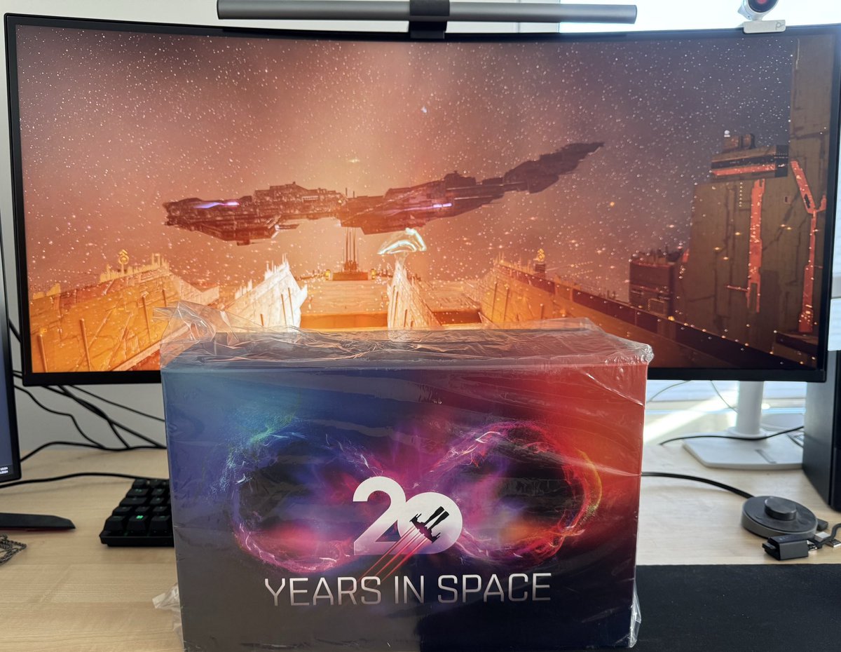 Its finally here! 20 years in space. On to the next 20!

<a href="/CCPGames/">ccpgames</a>  <a href="/EveOnline/">EVE Online</a>  #tweetfleet #eveonline