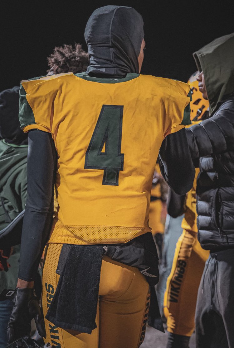 I’m blessed to get a competitive win Friday with my team and I’m blessed to be 18 years old @everyone
