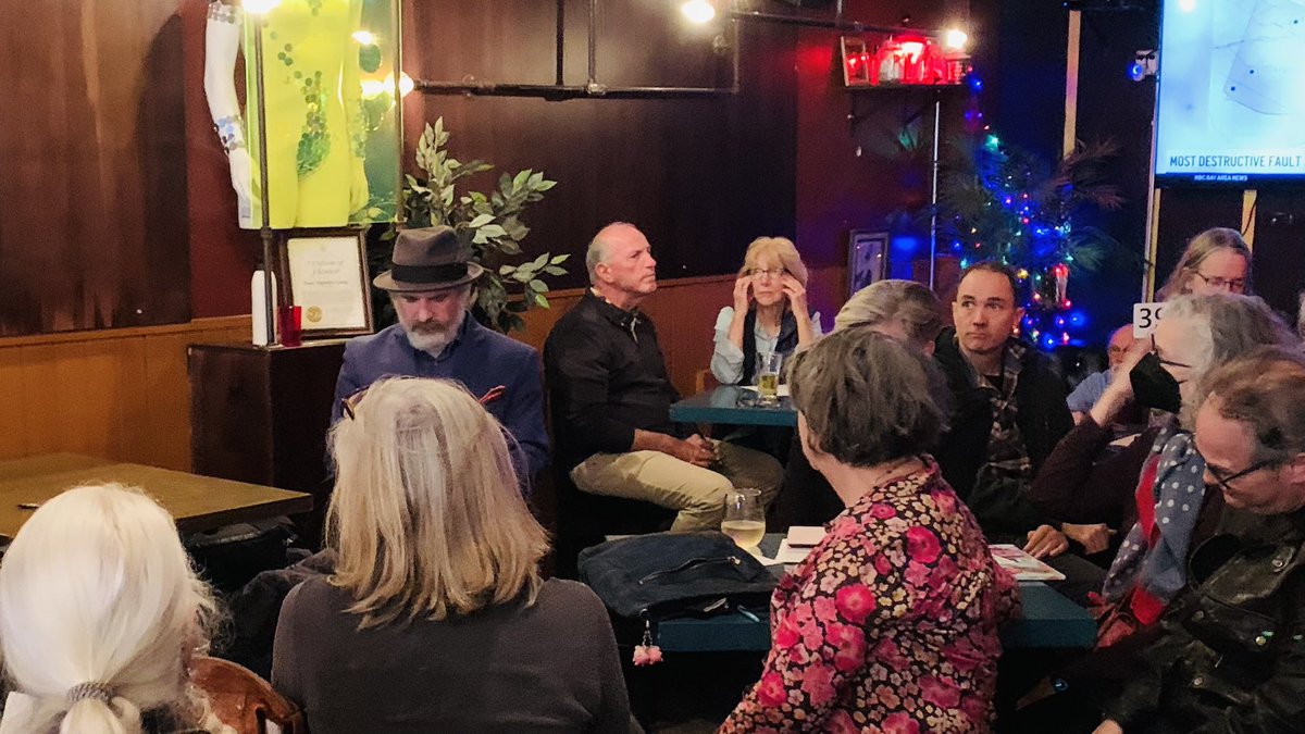 Scenes from “Words to Save the World” in celebration of the Grotto turning 30 at <a href="/litcrawl/">Lit Crawl</a> ! The room was packed, the readings were funny, poignant, beautiful, defiant, thought-provoking, and everything in between. 

Thank you to emcee extraordinaire <a href="/maryladd/">mary</a> and venue @teethbar