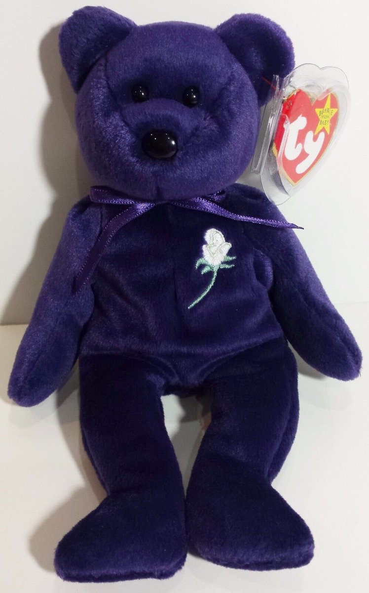 shaflanagans's tweet photo. I hate gay Halloween what do you mean your princess Diana beanie baby https://t.co/6N27psVB1d