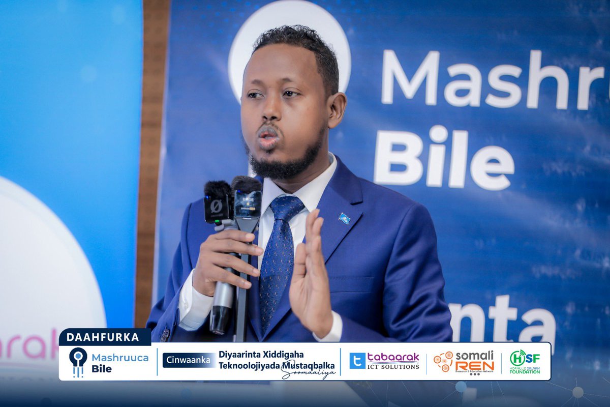 HusseinidowAli's tweet photo. Today, we take a big step forward with the Bile Initiative, empowering Somalia’s future tech leaders. This program aligns with our mission to create sustainable employment and foster innovation.” - Hon. @HonYusufMohamed @SomaliaMolsa.
#BileInitiative #Tabaarak #SomaliREN #HSF https://t.co/V1a7H57ayK