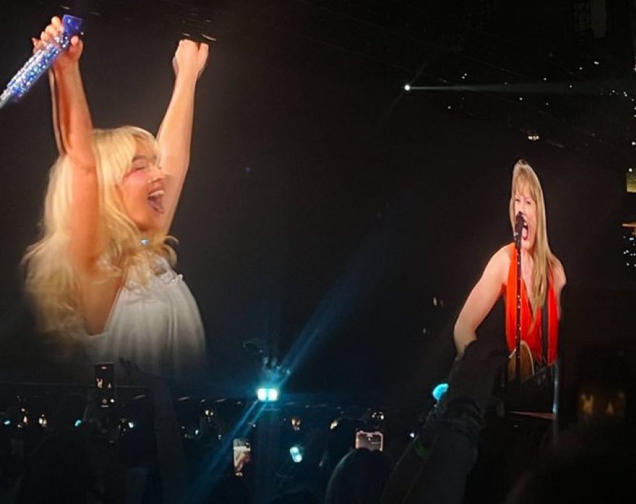 THIS PHOTO I AM SOBBING