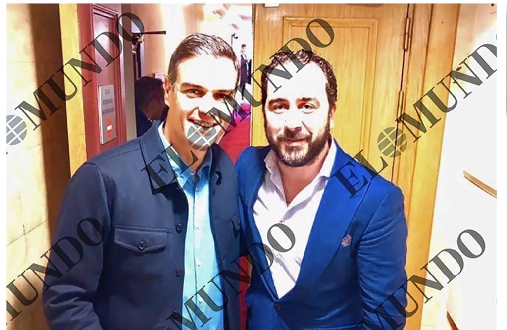 AGBAbogado's tweet photo. 🔴A la ATENCIÓN de @sanchezcastejon con domicilio sito en desde @desdelamoncloa y Mr. Nº1 del @PSOE 
Esto vemos que es BASTANTE FACIL 
➡️UCO @guardiacivil conexión ALDAMA-KOLDO-ABALOS-AIR EUROPA-HIDALGO-Nº 1
✅Todavía nos dirá querido @sanchezcastejon que NO CONOCE a ALDAMA?
🤔🤔 https://t.co/lV34u0RH7U