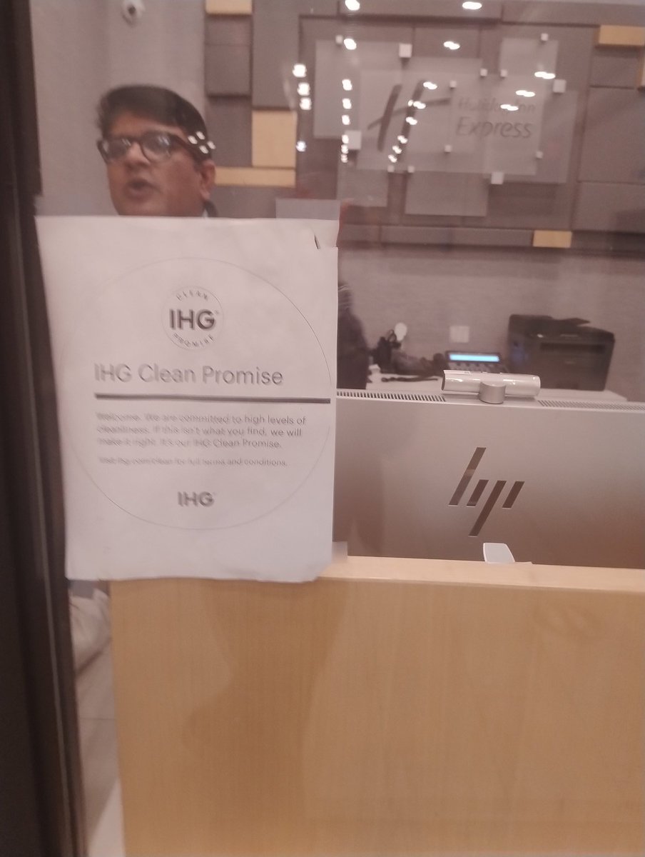tulikatalyst's tweet photo. @IHGhotels @HolidayInn @Expedia had the most harrowing experience at Holiday inn express jfk, already paid $250 yet was left stranded at midnight in NYC while the manager Shawn Jackson kept screaming at me. This was my first time booking with holiday inn and never booking again. https://t.co/hSpMwkgFkM