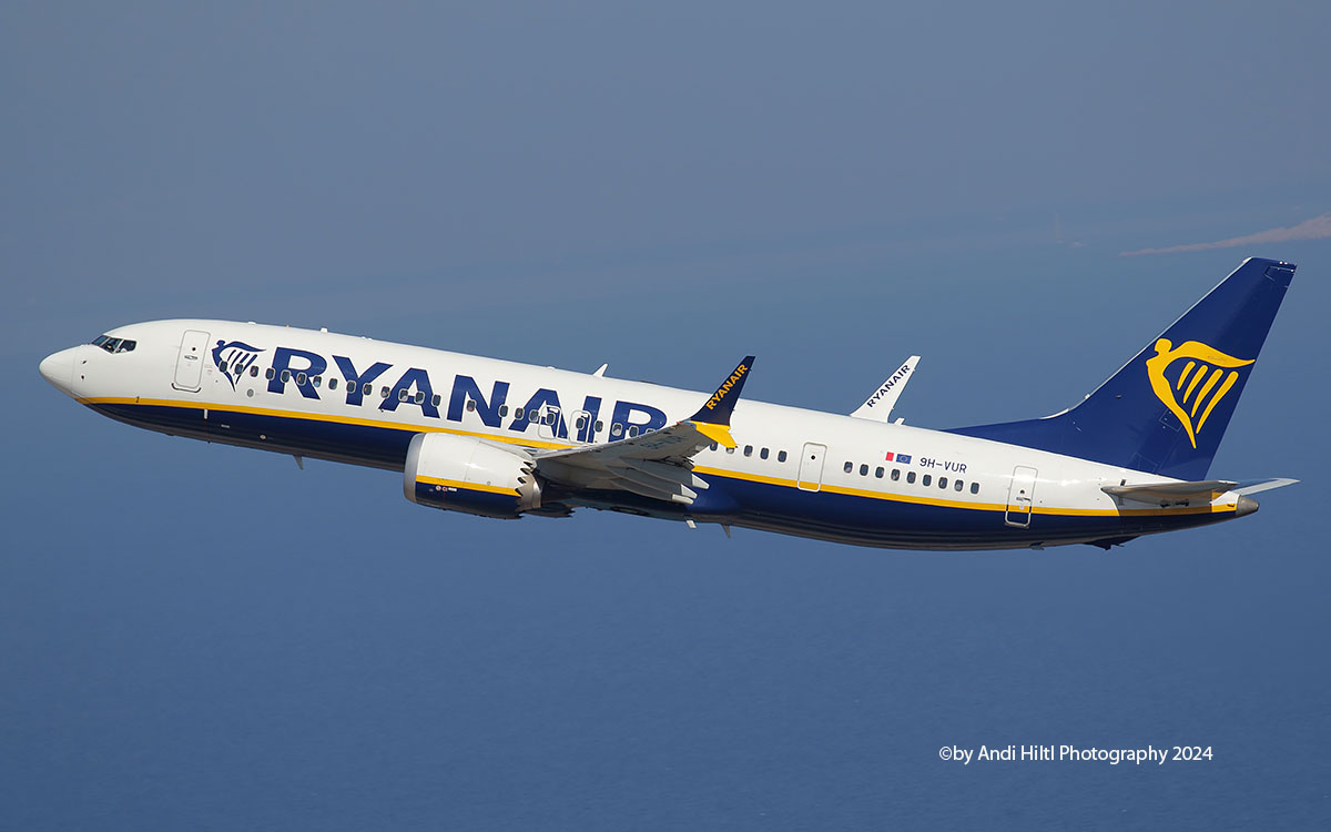 DC10lover's tweet photo. Ryanair Boeing B737-8MAX 9H-VUR / RHO 28. September 2024
@Ryanair @boeing #rho #avgeek #aviationlovers #aviationphotography #planespotting #planespotter #spotter #aircraft #B737Max #Greece #Spotters #B738Max #Ryanair #Jetphotos https://t.co/SxoGvkgeup