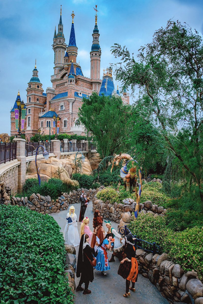 チナII tweet media