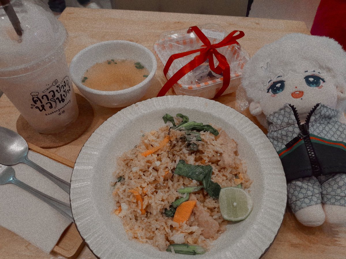 yam_siriprapa's tweet photo. มาปิดโปรเจ็คกันคะสถานีต่อไปค่อยว่ากัน🫶❤️🐰🥤kaobangwanbang cafe  💋
 #XiaoZhanisMyUniverse 
#เซียวจ้าน #XiaoZhan #XiaoZhan肖战 #XiaoZhan33rdBDAY
#DoubleThreeXiaoZhanDay https://t.co/x5VUARWZdr