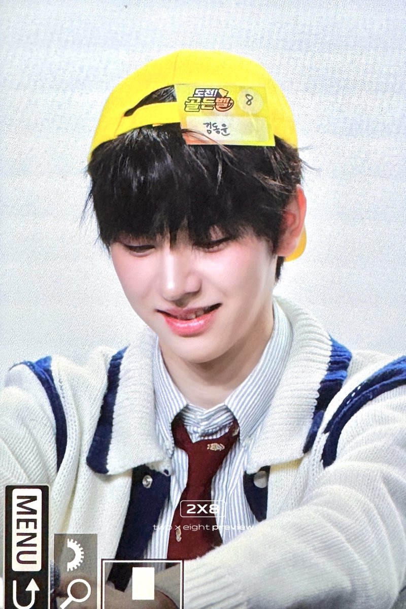 2x8_pin's tweet photo. 241027 프리뷰 #김동윤 #KIMDONGYUN #드리핀 #DRIPPIN https://t.co/K9ceODb40l