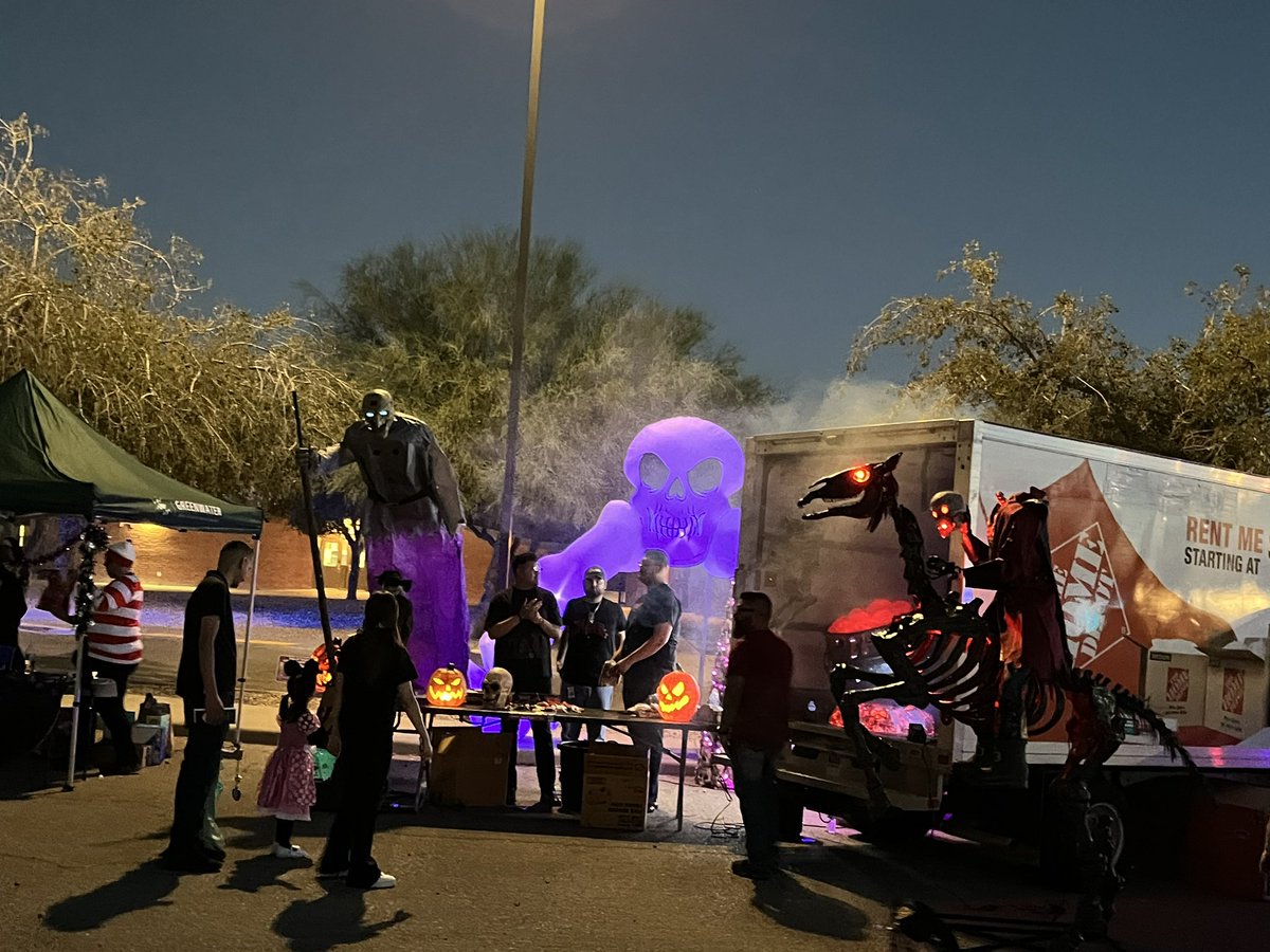 OpsMidtown's tweet image. Thank you to everyone that came out for this years Trunk or Treat!! It was a great success. Tons of candy, smiles, laughs, and a few fun scares!! So many amazing costumes!! Already looking forward to next years event!! Huge thanks to all that helped and sponsored.