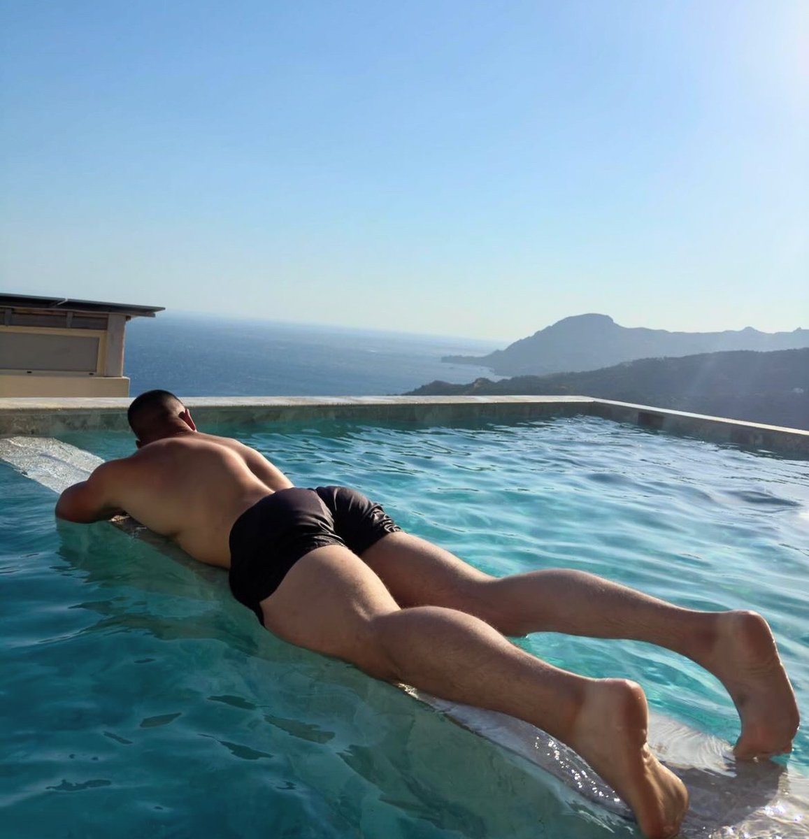 Srpski kurcevi tweet media