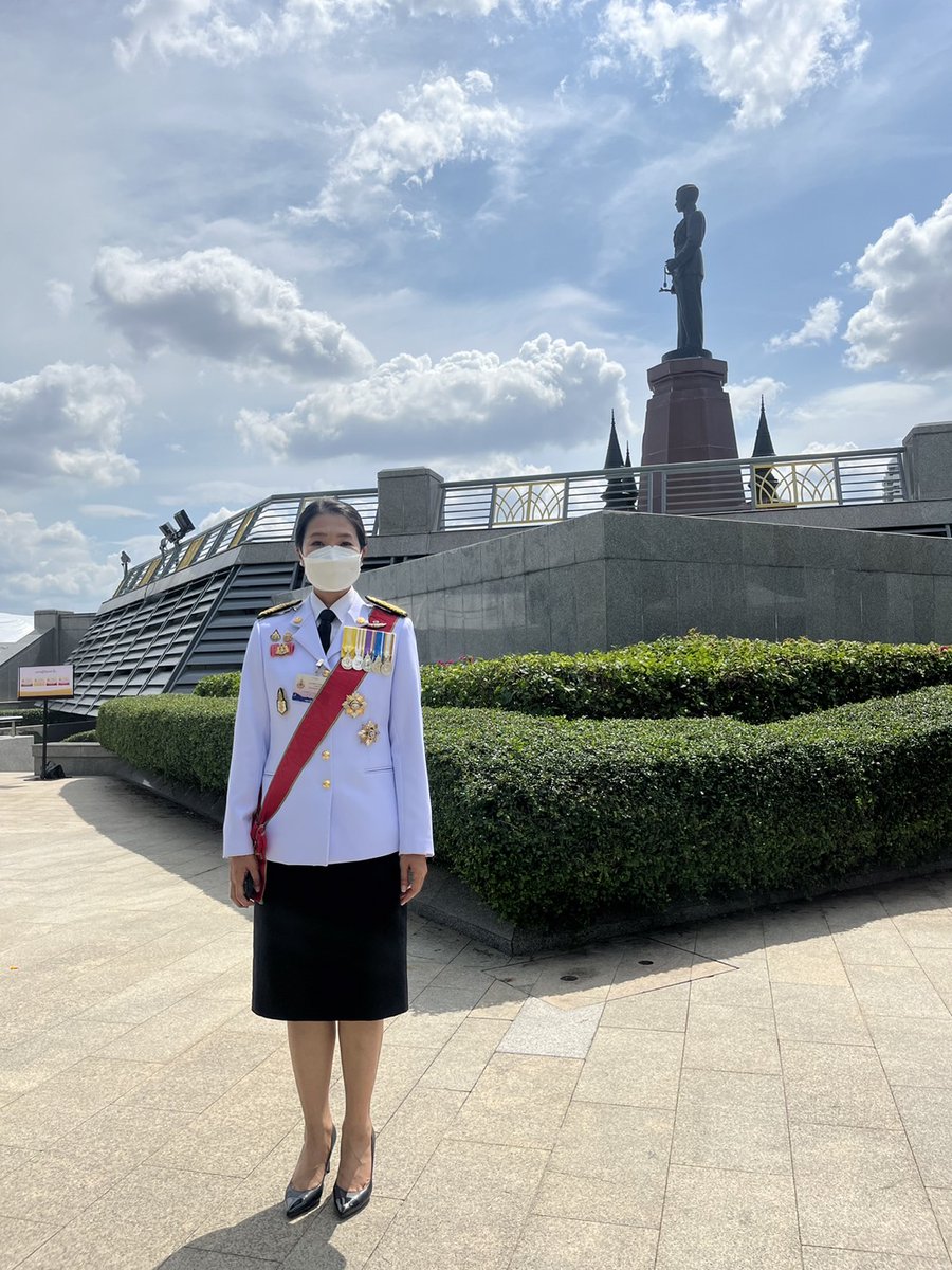 MChuthathip's tweet photo. ท่านคะ🙏🏻🤍🌻💫
#ธีรรัตน์สำเร็จวาณิชย์ 
@aim_theerarat https://t.co/0pU592APvw