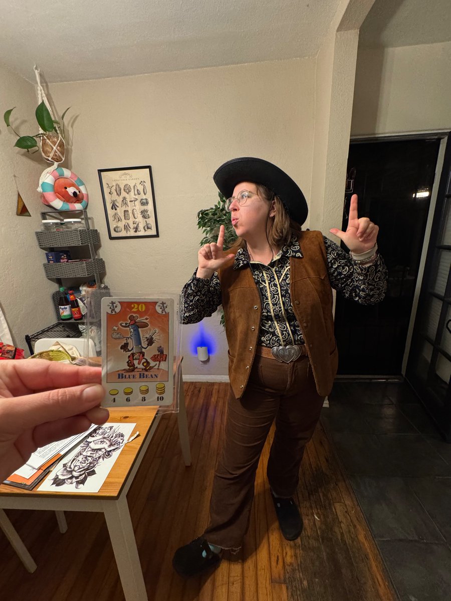 I hate gay Halloween, what do you mean you’re Bohnanza cards?