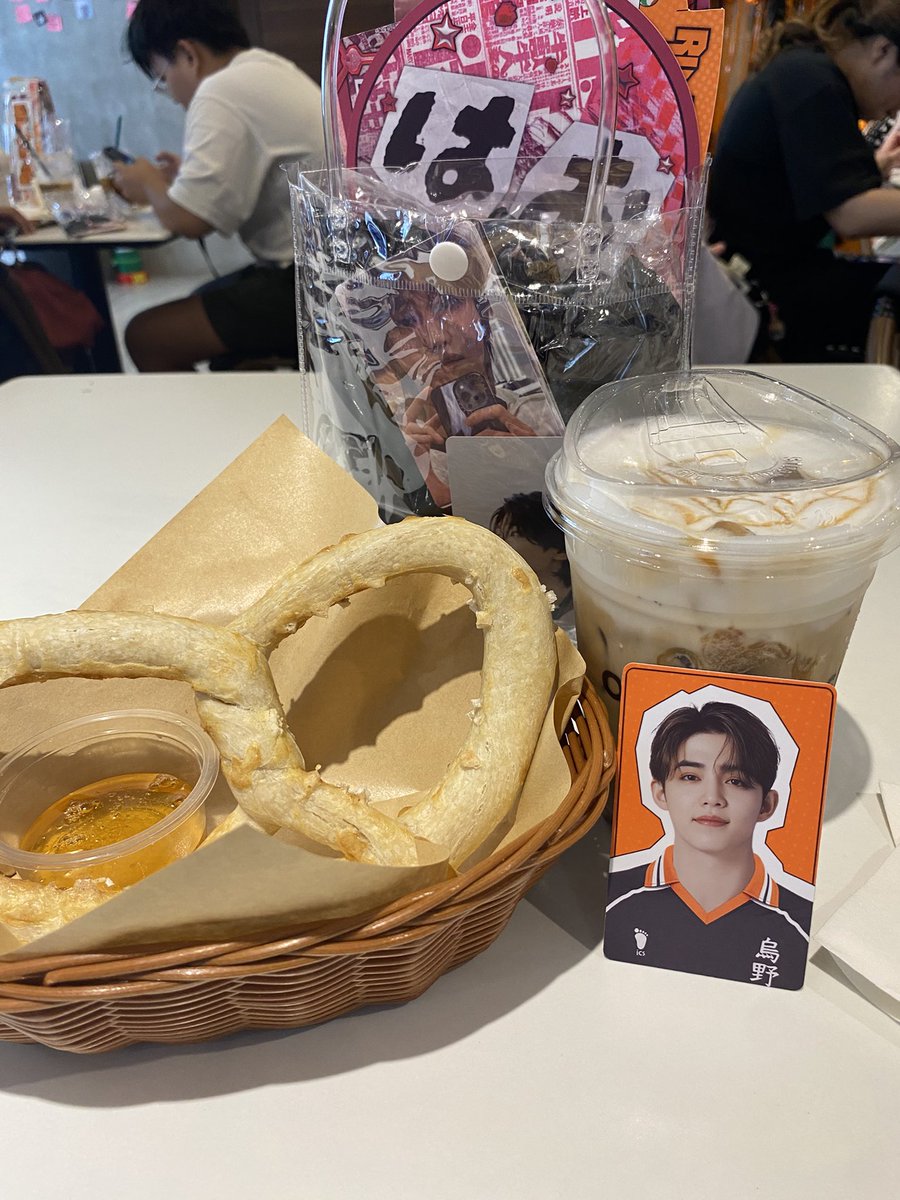 frensfrays's tweet photo. Last CSE for this month, Thank you @COUNTSVT !!! 🩵🩷
 #RunToYou_HQxHHU https://t.co/jqvFF9jfm0