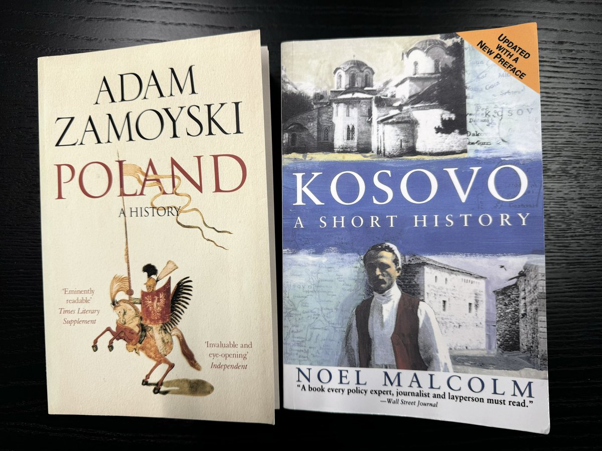 Works worth reading, on the histories of #Poland and #Kosova.

Poland: A History by Adam Zamoyski

Kosovo: A Short History by Noel Malcolm

Sir Noel Malcolm was in the Warsaw this past week to present his book on 🇽🇰 at a lecture co-organized by our Mission and @acfwarsaw. 🇽🇰🇵🇱