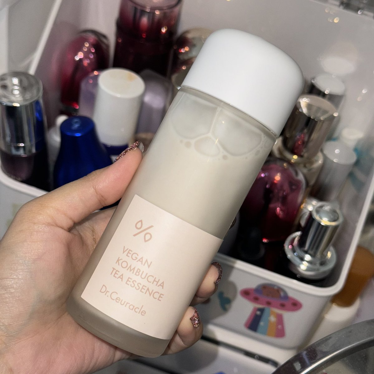 hafonlyone's tweet photo. - น้ำตบ kombucha มี probiotic ช่วย detox ผิว
- หน้าใสมาก ฉ่ำมาก วาวมากกกก !!
- หน้าอิ่มฟูเหมือนกรอกน้ำให้ผิว 5 ลิตร
- เนื้อน้ำนมทาแล้วอุ้มน้ำให้ผิวอย่างชุ่ม ทาปุ๊บผิวฉ่ำปั๊บทันที
- เป็นสิว ผิวมัน หน้าแห้ง ลอกเป็นขุย = ใช้แล้วช่วยฟื้นฟูผิวให้กลับมาดีแบบขึ้นทางด่วน
- รางวัลการันตีเยอะ ดีเกินเรื่องจะเงียบ !!