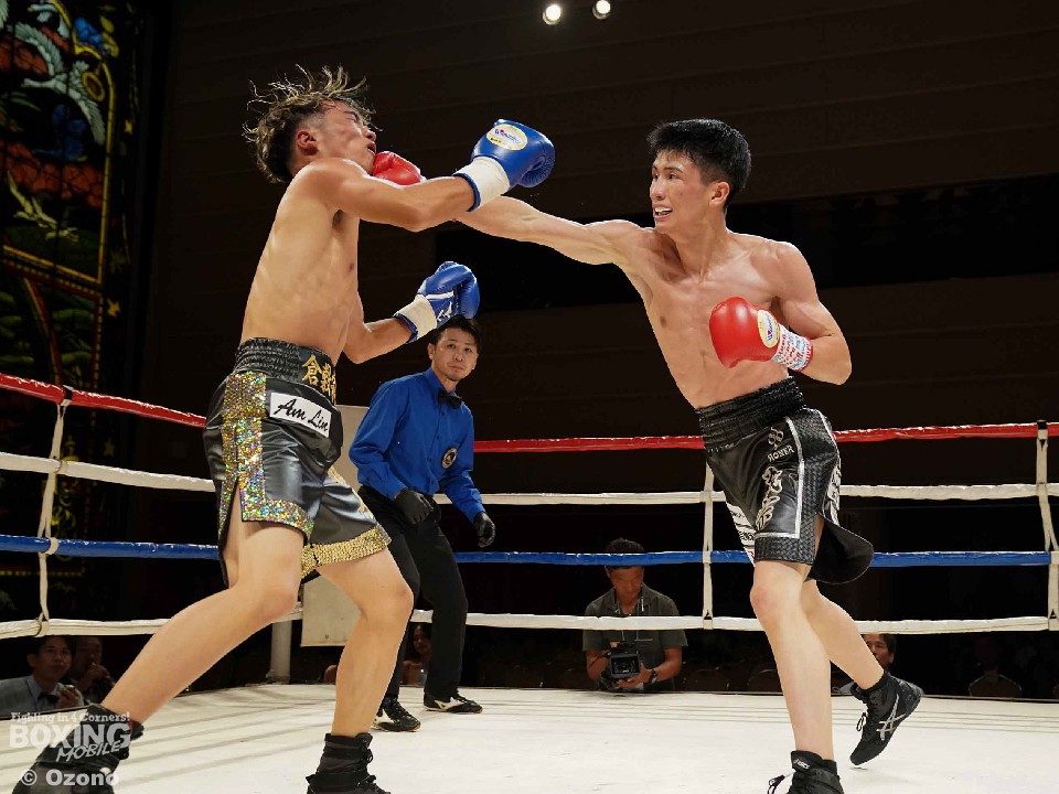 TapeIppo's tweet photo. tothefuture
柳生義宗選手(黒潮ジム)ご着用‼️
IPPOTAPE for GLOVE🥊🥊
グローブ専用テープは勝つためのテープ!
ご購入はネットショップから
https://t.co/u6aSvlQiZM
#はじめの一歩 #ボクシング #テーピング #総合格闘技 #mma #ムエタイ #IPPOTAPE #グロービング https://t.co/EQi1sM84gf