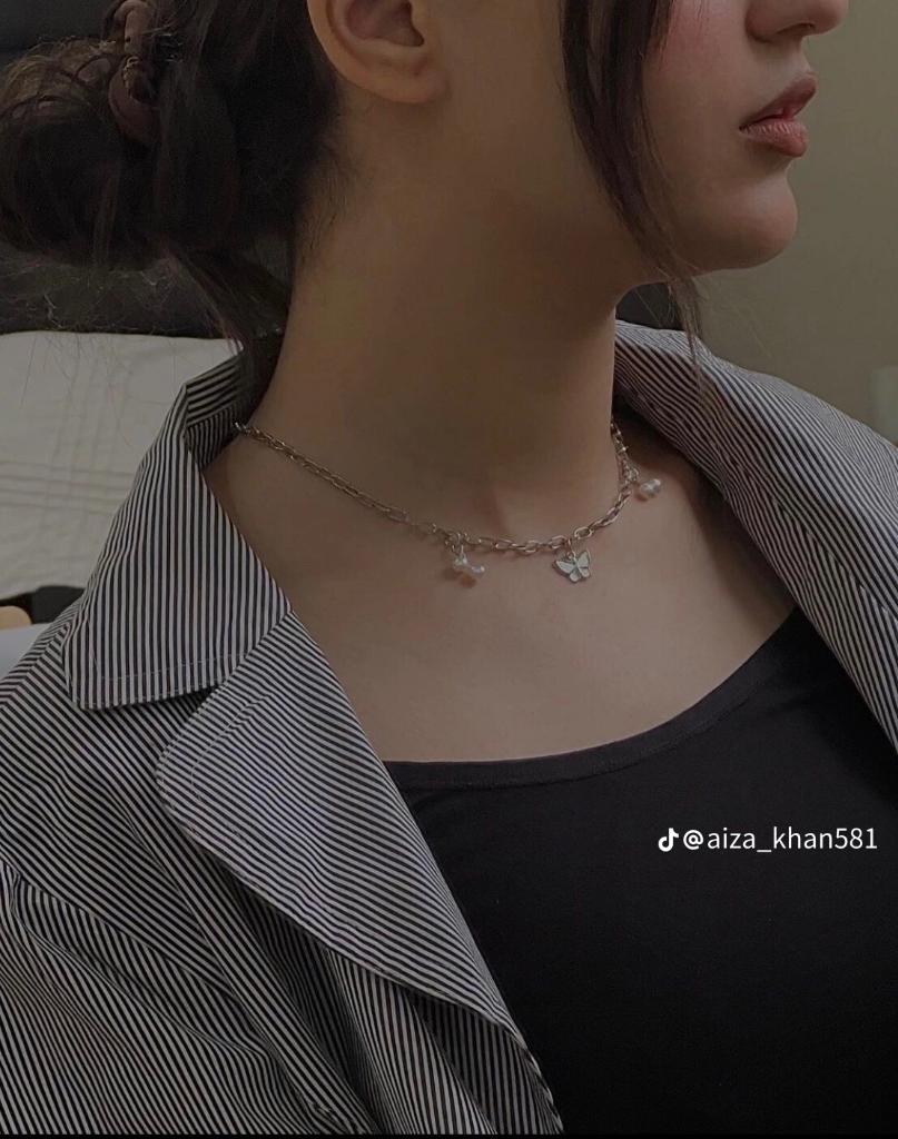 Socialistrr's tweet image. کتنے تحفے دیتی ہے یہ محبت بھی🤓
بے وفائی الگ 😒
جدائی الگ تنہائی الگ 🥹
اور گھر سے دھلائی الگ😫
▒F░O░L░L░O░W▒M░E░😍💋❤ 
#BestPhotographyChallengeio   #moodchallengemoodchallengeToday  #BestPhotographyChallenge  #moodchallengemoodchallenge 
#النصر_الخلود #TVKVijay