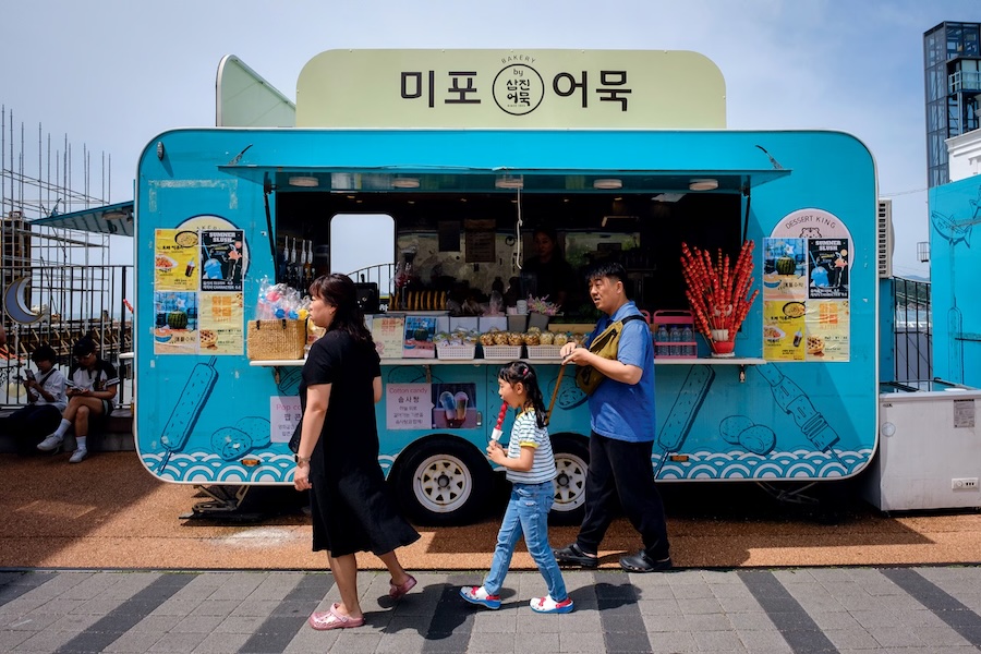 antz4's tweet image. Чому варто спробувати вуличну їжу Пусана
fiestaclub.com.ua/2024/10/27/cho…