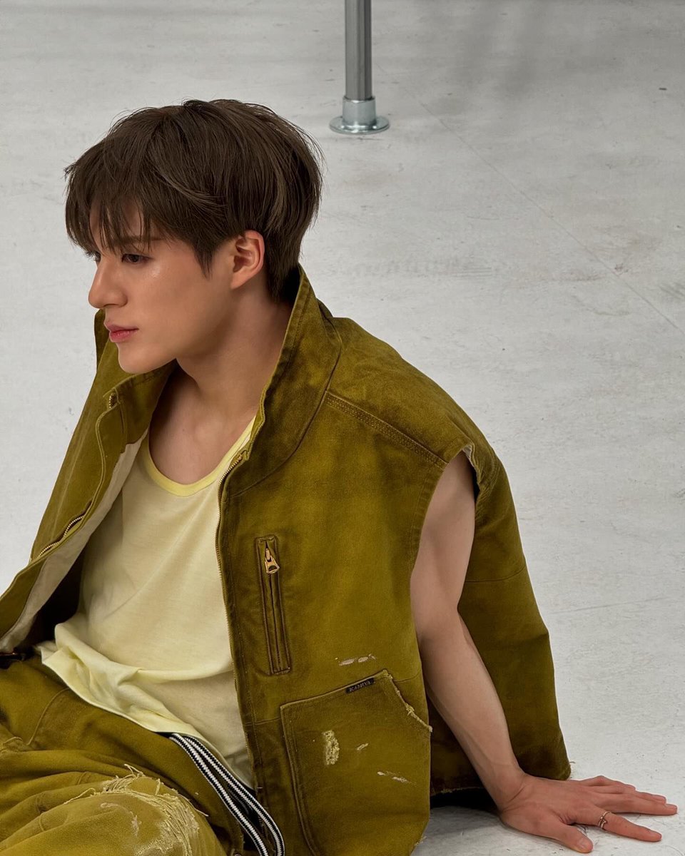 jenowley's tweet image. leejen_o_423 just shared a post