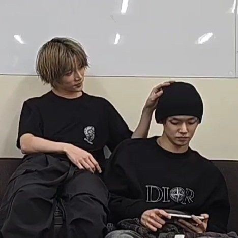 iBeomYugi tweet picture