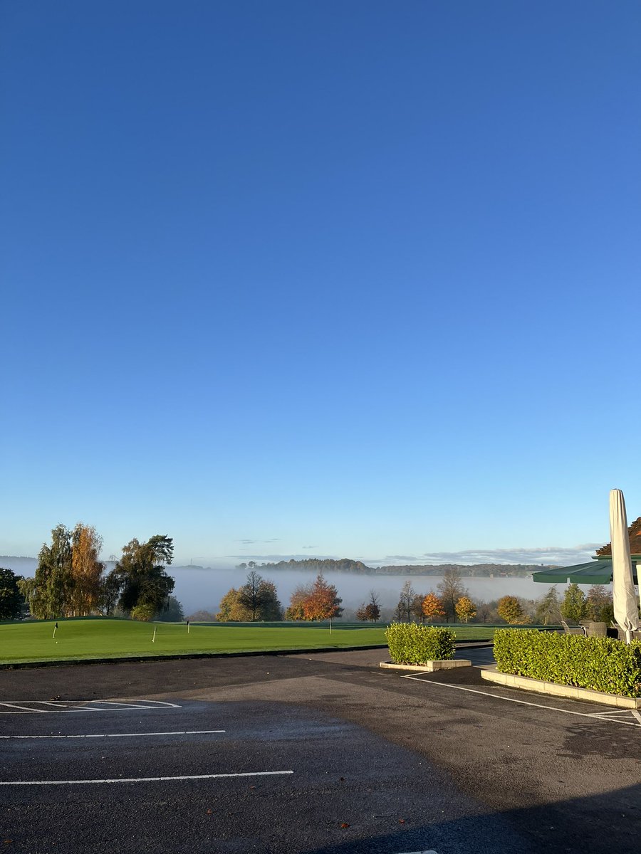 We are so very lucky to capture such beautiful views here at Harewood Downs Golf Club.  What a stunning autumnal morning!