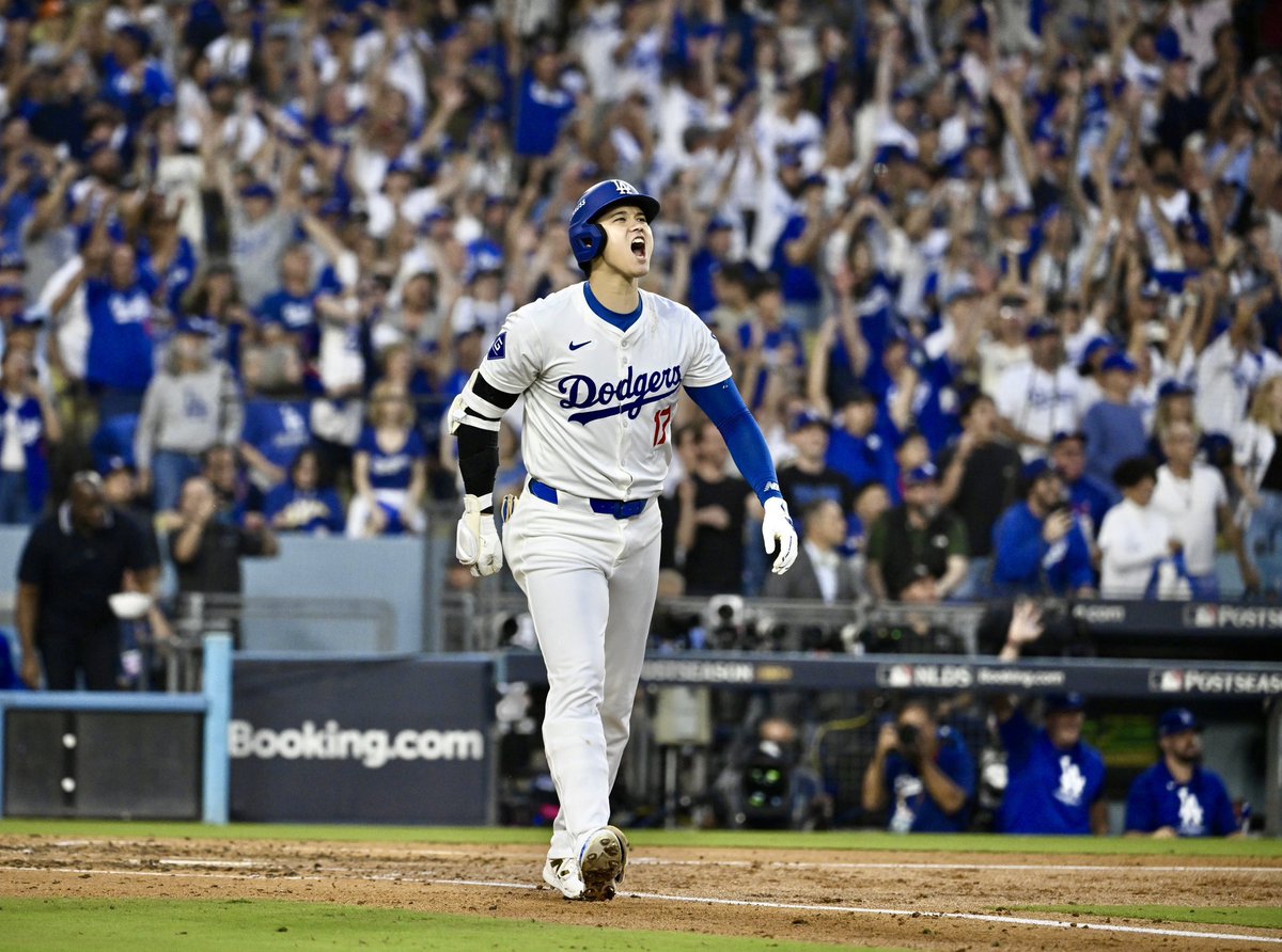 Oh hi there tweet media