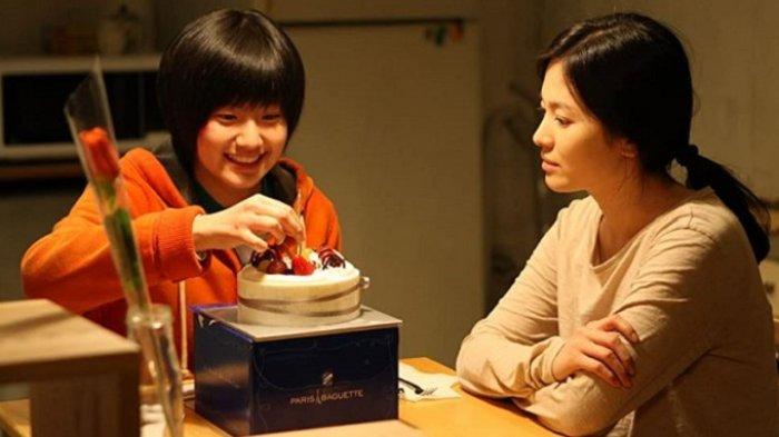nmdarhwang's tweet photo. #AReasontoLive 13rd anniversary
27 Oct 2011 - 2024
#SongHyeKyo
#NamNiHyun
And #LeeJeongHyang PD
The movie really made me think about real forgiveness, it is easy to say "you must forgive them" but what if they don't even sorry about their wrong doings? https://t.co/VhEQsN1AIq