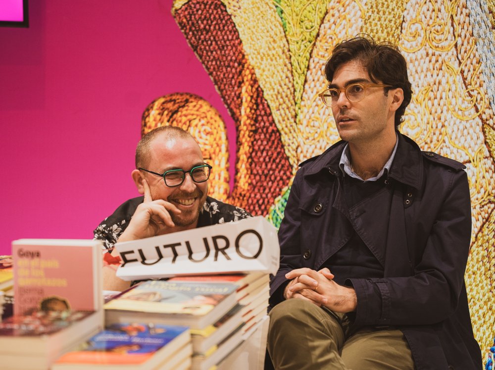 AlvaRocking's tweet photo. Con gente como @FuturoLibreria y @pepeperezmuelas el futuro de la literatura está asegurado. @FestivalFile https://t.co/q3WB9AgdeS