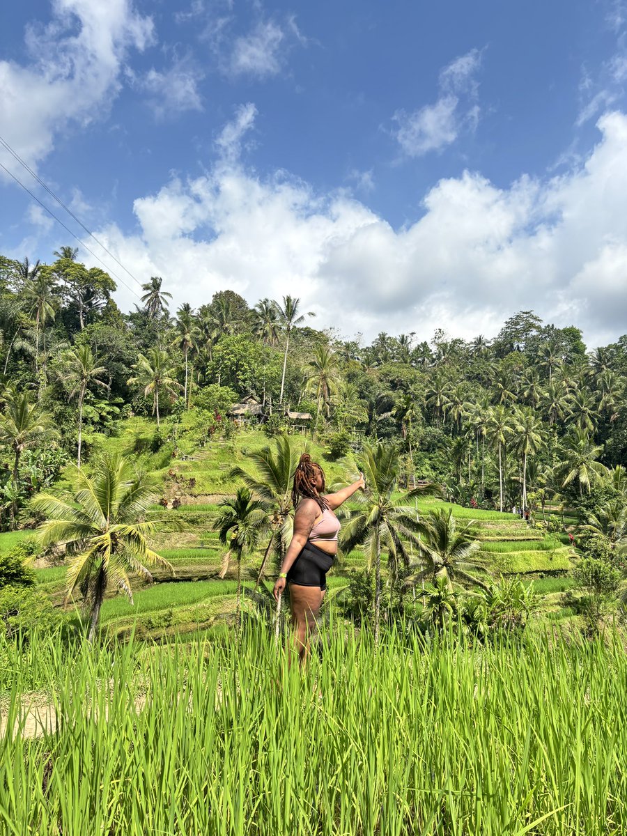 AddictedLayy's tweet image. Cheers to 1 Month Living In Bali 🥂✨

LashaLayy.com 

#bali #notebook0616 #travel