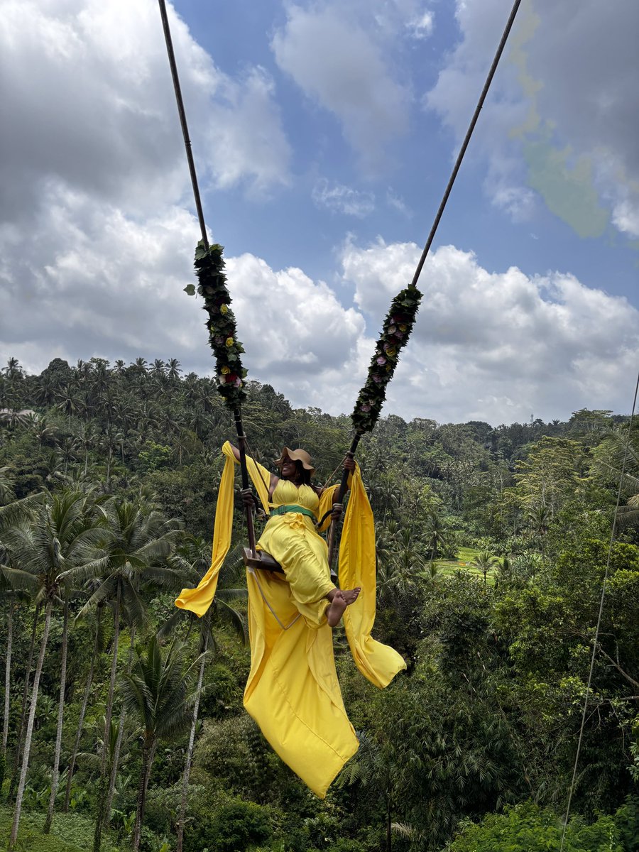 AddictedLayy's tweet image. Cheers to 1 Month Living In Bali 🥂✨

LashaLayy.com 

#bali #notebook0616 #travel