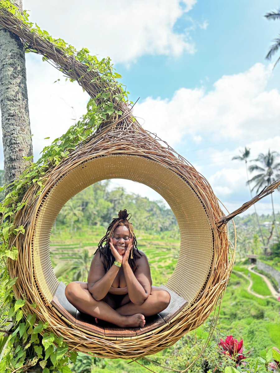 AddictedLayy's tweet image. Cheers to 1 Month Living In Bali 🥂✨

LashaLayy.com 

#bali #notebook0616 #travel