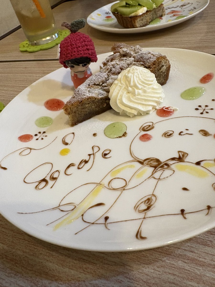 n_d728akeeeeeee's tweet photo. FFさんに教えて頂いた
89cafeにも行って来た✨
かわいい雑貨たくさん🥹✨
ずっと見てられる❤️
でも一点もの
多くておそろいできず😂😂
かわいい収穫できました🤭✨
#89cafe https://t.co/yOedvINeWi