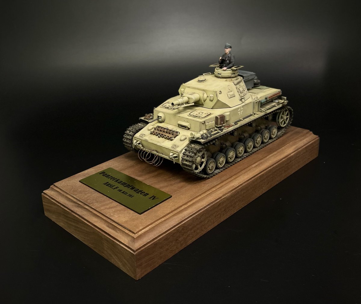 S h o 廠 tweet media