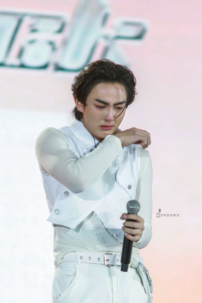 minispoonxx's tweet image. ˙✧˖°📷 ༘ ꒰ 27.10.24 ꒱ ⋆｡˚♡
ทุกคนน...นี่ไม่ไหววว

#HEARTchuthiwat
#BUS_KnockKnockKnock_Chiangmai
#BUS1stFANCON_KnockKnockKnock