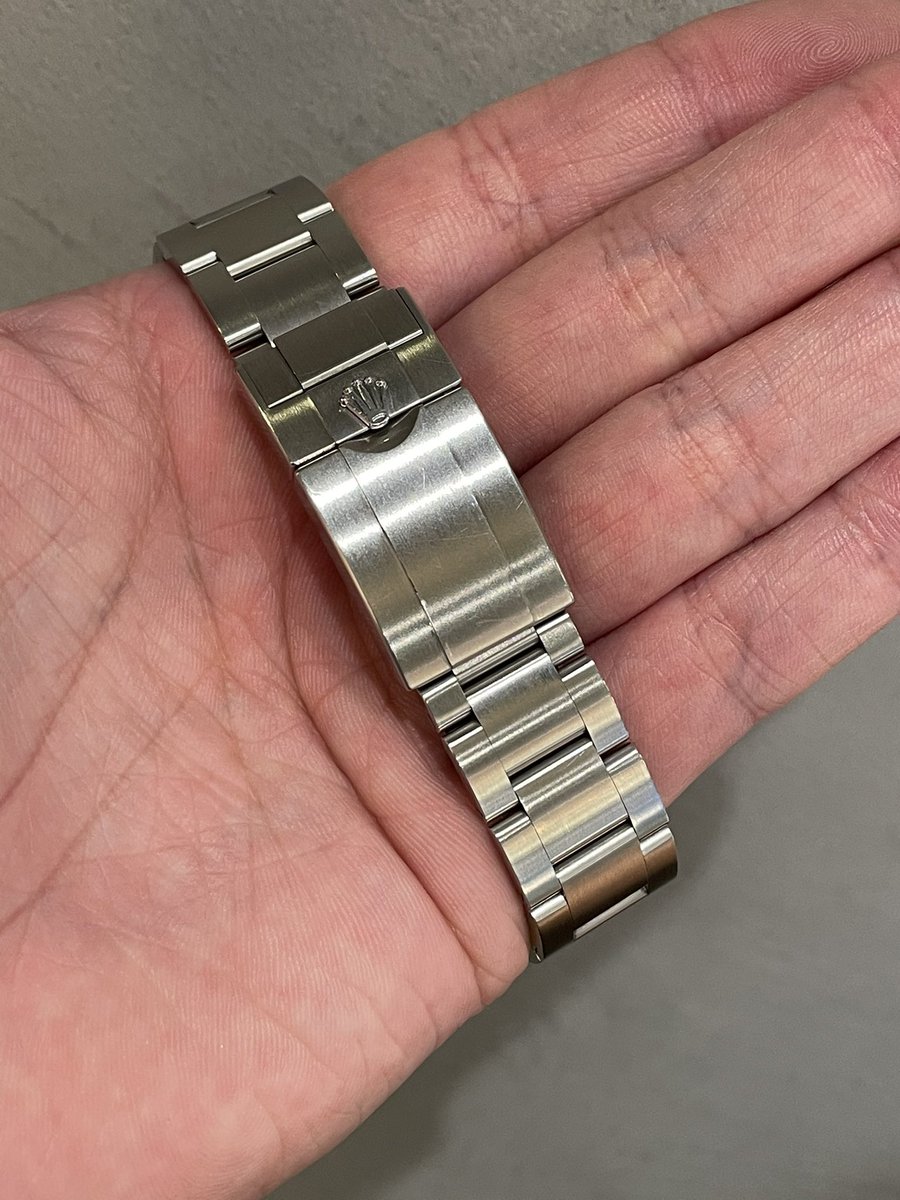 909_lab_nakano's tweet image. ROLEX 
EXPLORER Ⅱ
Ref.226570
ブラック
Ser.ランダム品番
2022年製
保証書付き
お問い合わせ
商品コード：251531

中野店限定の激安価格でございます！
競合店に負けない熱い1本となっています！

#ROLEX
#EXPLORER2
#ロレックス
#エクスプローラー2