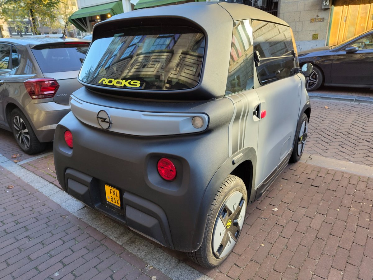 CarPapped tweet media