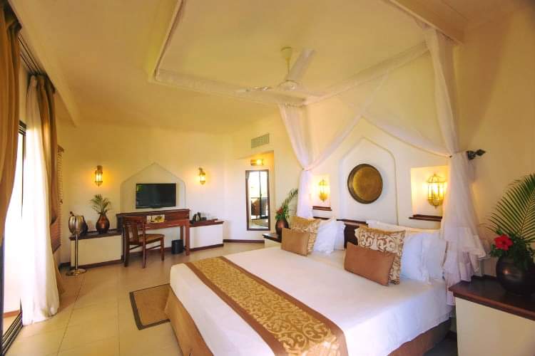 Hashtag_Hol_ZA's tweet photo. 😎Jambo! This is the Swahili greeting that you will hear on arrival when you are welcomed by the warm and inviting locals of Zanzibar!
7 Nights from R46 597 pps
Availability : 24 - 31 Dec 2024
https://t.co/VULUs92r7A https://t.co/D2LoKfSa8q