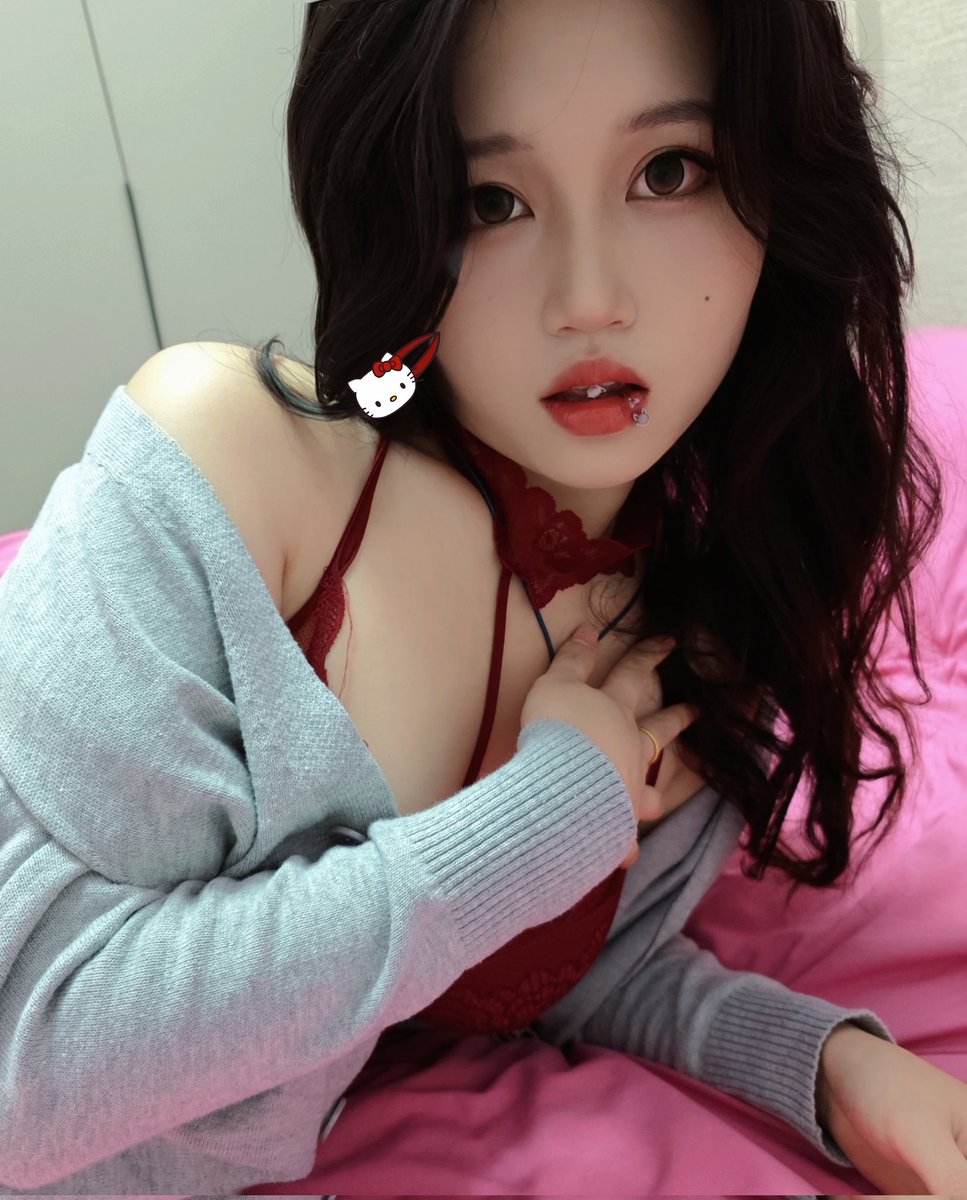 请……请不要这样看着我o>_<o